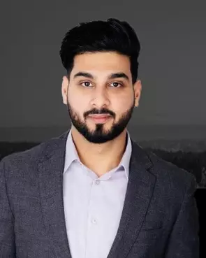 Gopi Sidhu, Surrey, Real Estate Agent